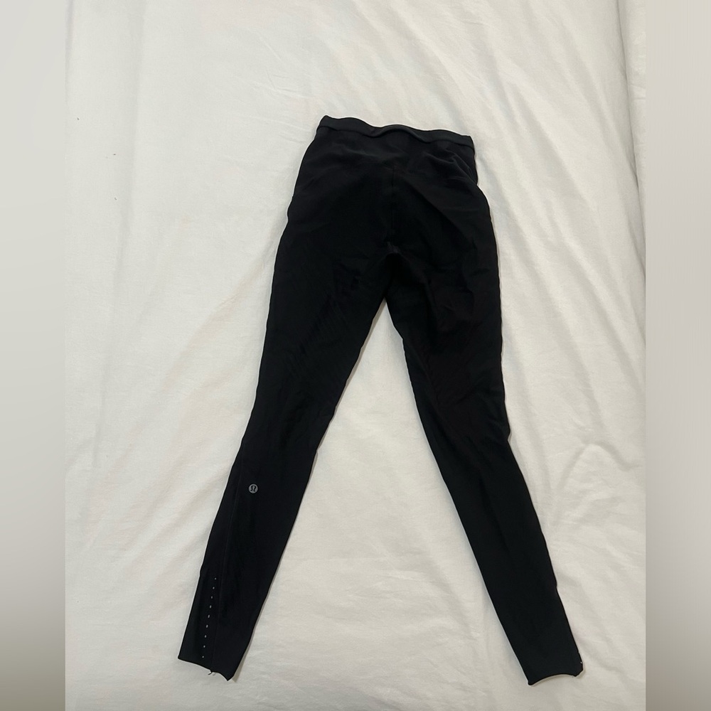 Lululemon black leggings